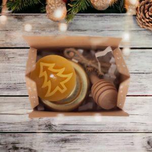 Alternative view of Weihnachtshaus mit Honig & Kerze
