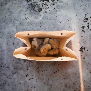 Alternative view of Grill- und Kaminanzünder „Feuerhummel“ aus Bienenwachs